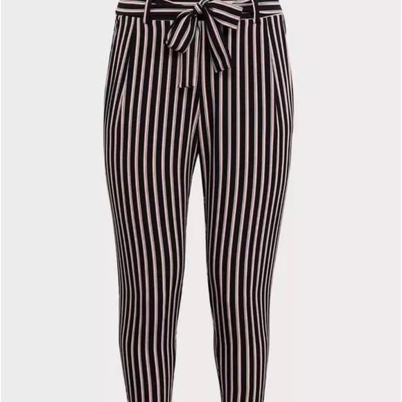 Torrid Multi Stripe Crepe Tie Front Tapered Pants With Belt Size 2 (18-20) - Picture 4 of 12